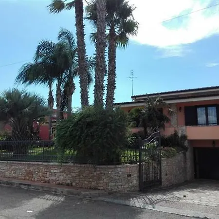 Casa Alex Racale
